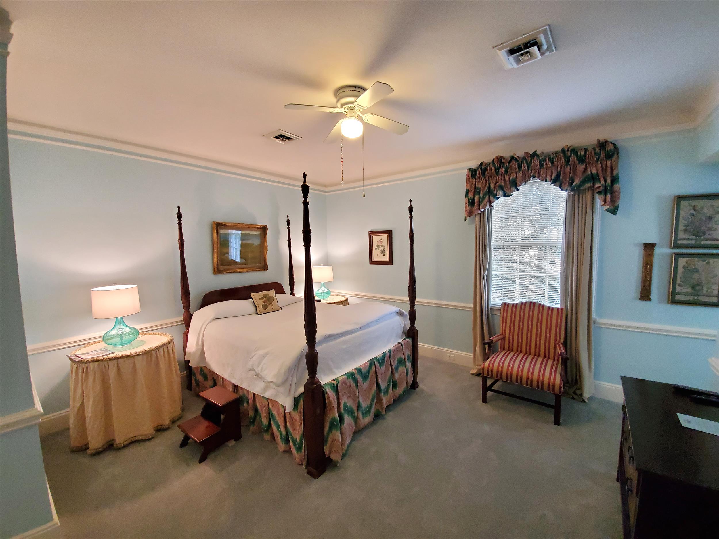 The Morehead Inn| Elegant Suites| Charlotte, NC- Berkeley Room